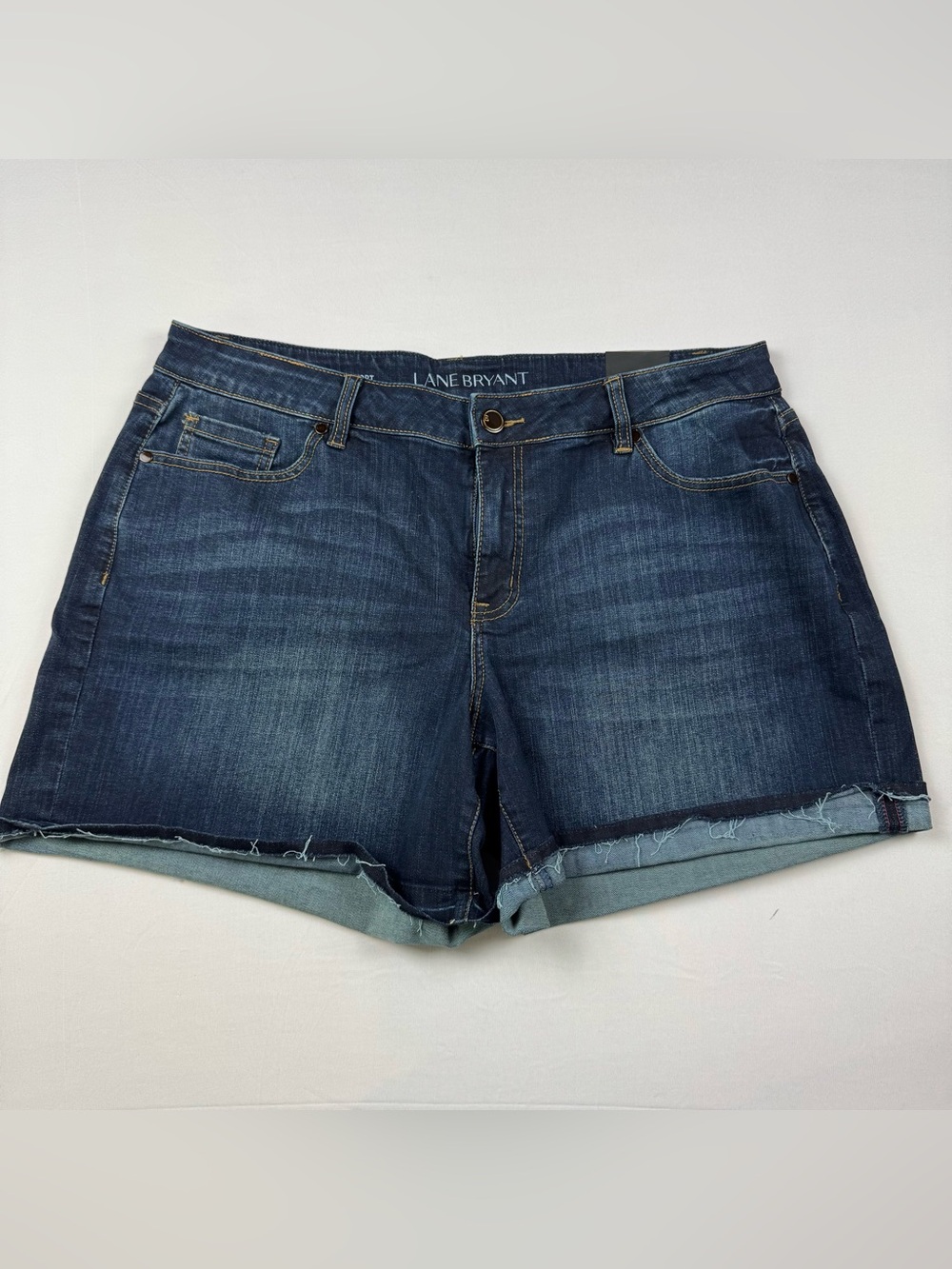 LANE BRYANT The Girlfriend Shorts Women’s Size 18 NEW